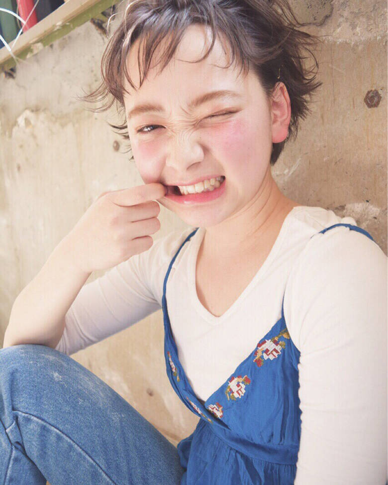 外ハネ ヘアアレンジ マッシュ ヘアピン Newton 塩釜 勇人 Hair