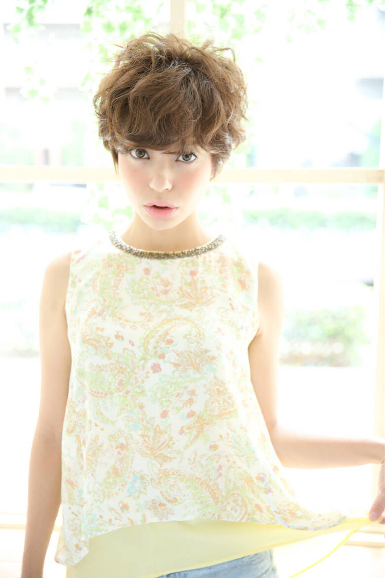 ストリート 外国人風 ベリーショート パーマ Madu 柾木 ひかる Hair