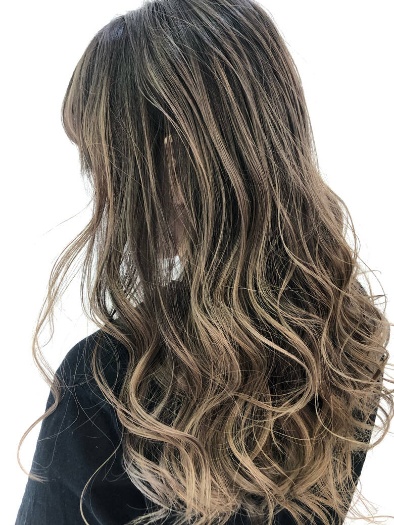 ブリーチ必須 バレイヤージュ 外国人風カラー コントラストハイライト Luis難波 Kento 5640 Hair