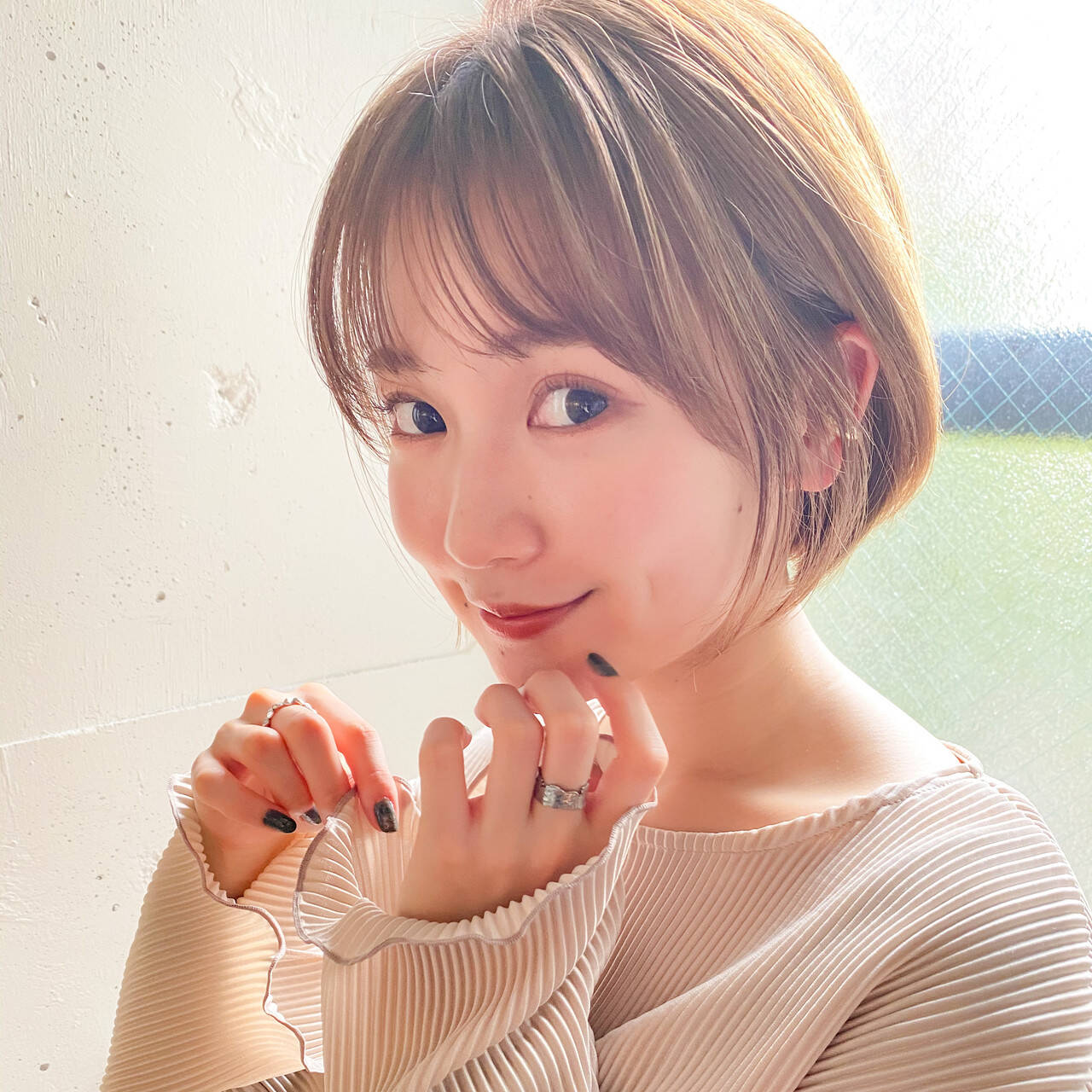 まとまるボブ オフィス インナーカラー アンニュイほつれヘア Kyli表参道 金子颯汰 Kyli表参道 Hair