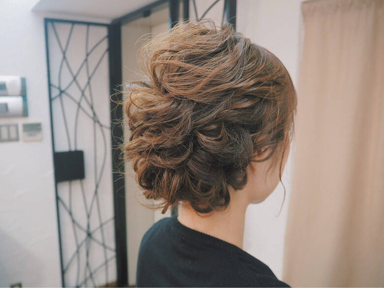 ヘアアレンジ パーティ 外国人風 ミディアム Freelance 宮迫 真美 Hair ヘアアレンジ パーティ 外国人風 ミディアム Freelance 宮迫 真美 Hair