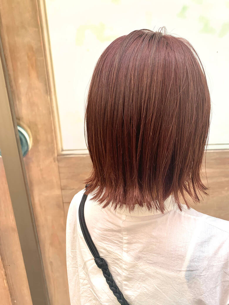 切りっぱなしボブ ピンクブラウン レッド ボブ Neolive 岩崎光留 Hair 切りっぱなしボブ ピンクブラウン レッド ボブ Neolive 岩崎光留 Hair