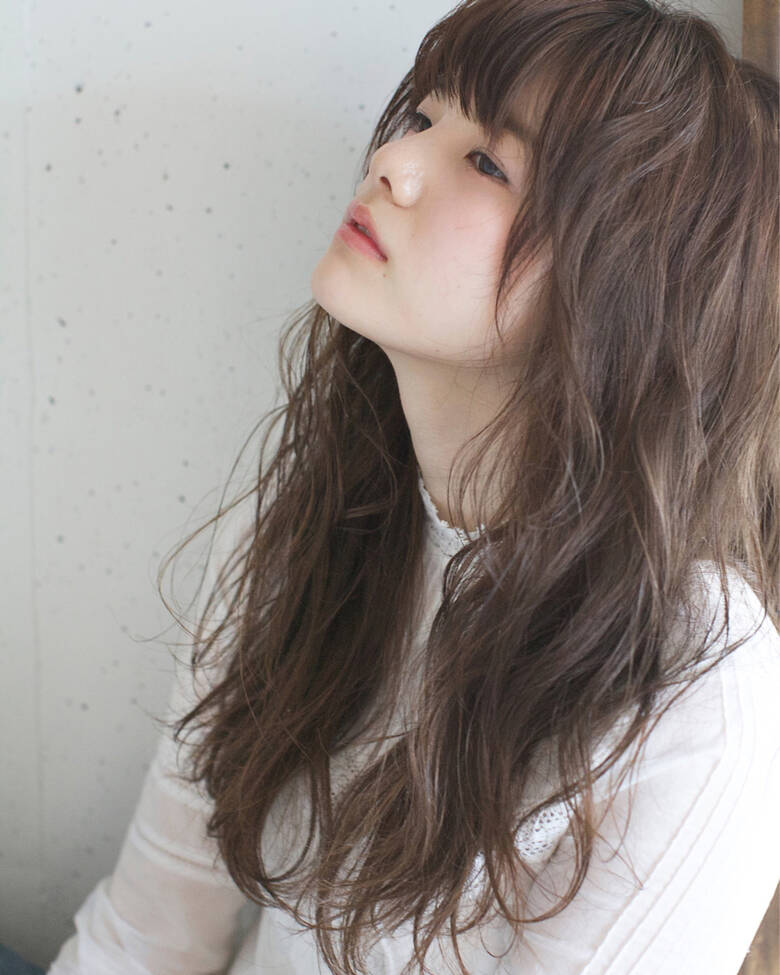 パーマ ロング 大人かわいい ナチュラル Loave Aoyama ローヴ アオヤマ 佐脇 正徳 Hair