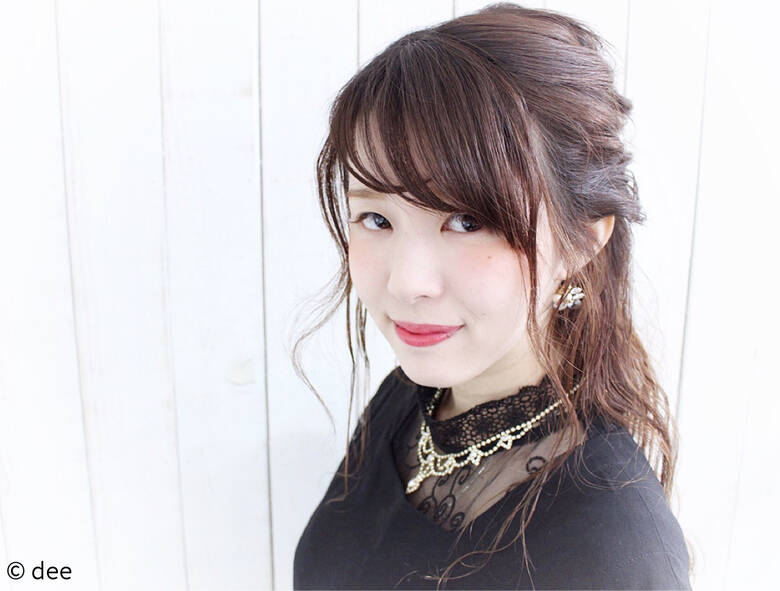 ハーフアップ ロング ヘアピン ヘアアレンジ Dee Dee Hair
