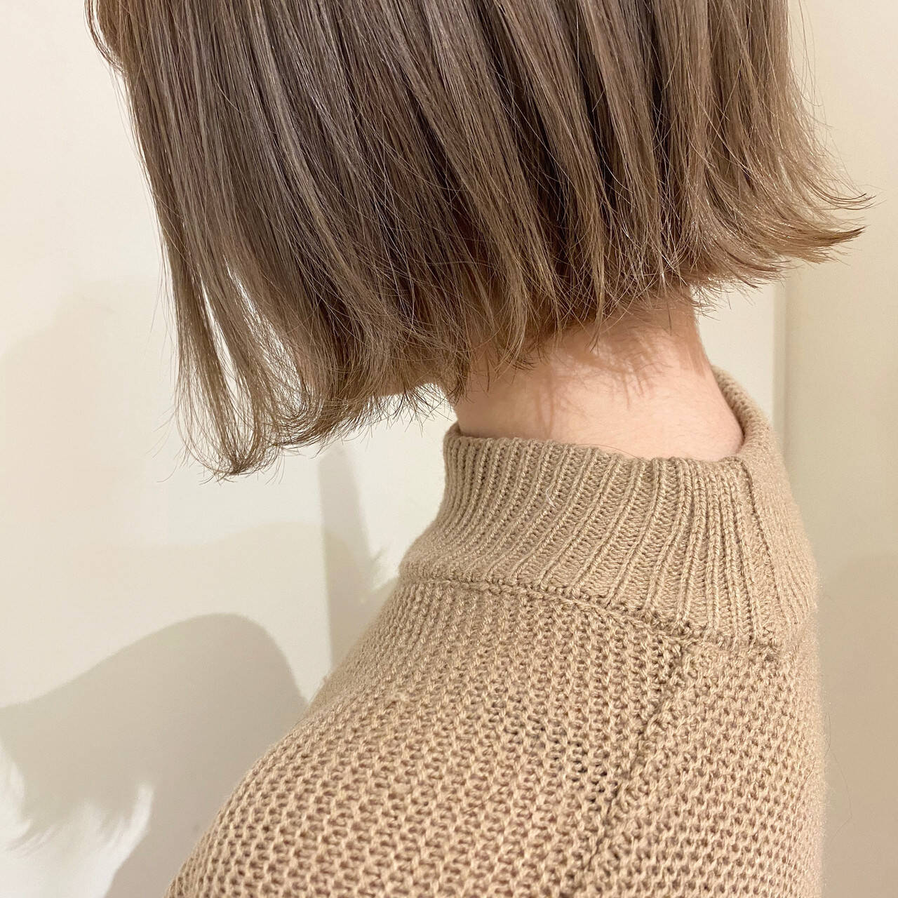 やすだちひろ 髪型 ボブ