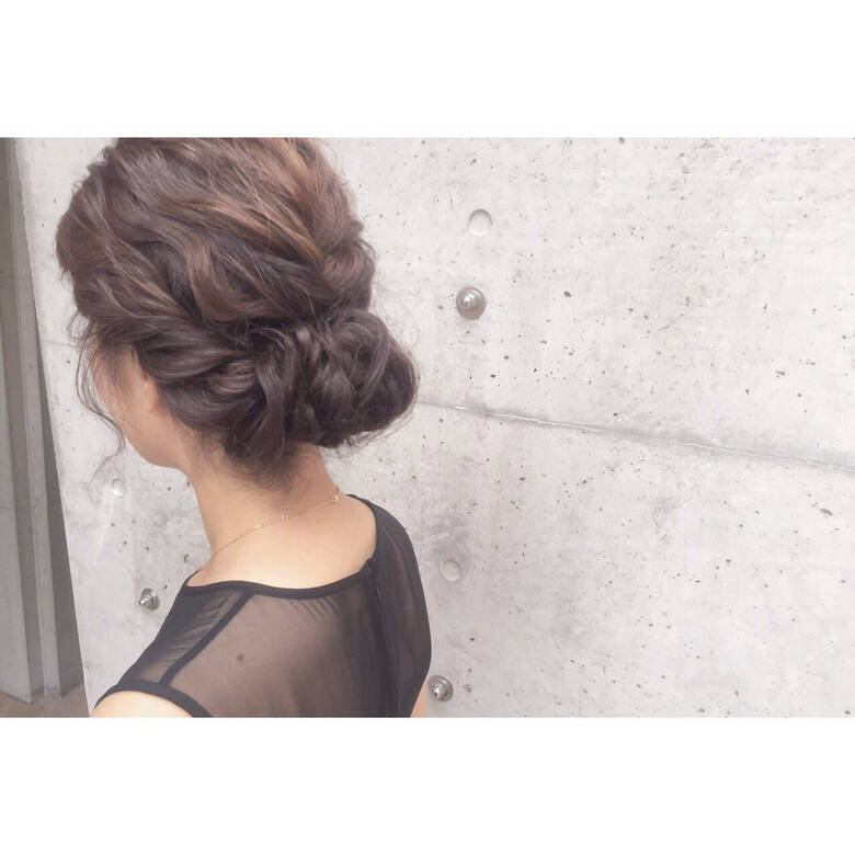 結婚式 フェミニン ヘアアレンジ ラフ Moanasurfrider Moanasurfrider Hair
