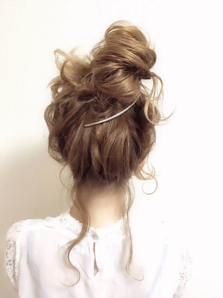 お団子 外国人風 フェミニン パーティ Magnet Hair Chiaki Hair お団子 外国人風 フェミニン パーティ Magnet Hair Chiaki Hair