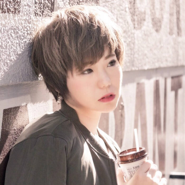 ショート ストリート ベリーショート アッシュ Mami Ejiri Hair