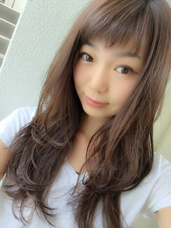 重い女は脱出します レイヤーカットでこなれた夏顔に大変身 Hair