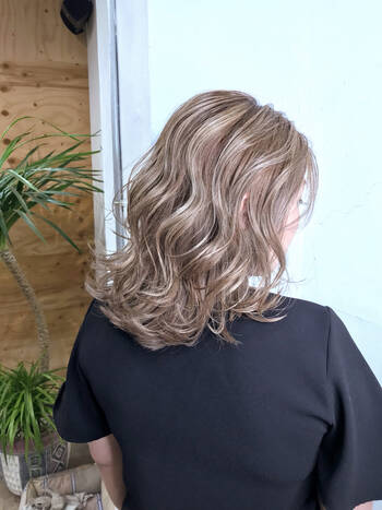 保存版 アッシュベージュのカラーカタログ 人気の暗め 明るめ25スタイル Hair Hair