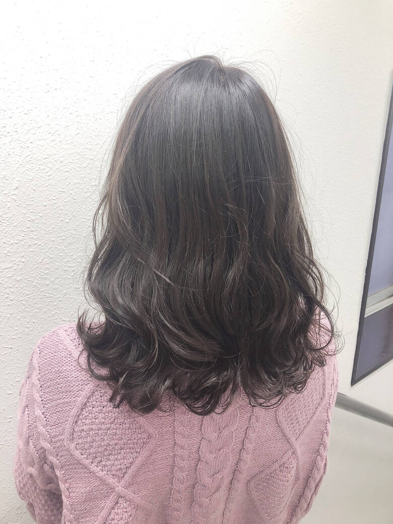 パーマ 透け感ヘア 透け感 アッシュグレー Story Mayu Hair