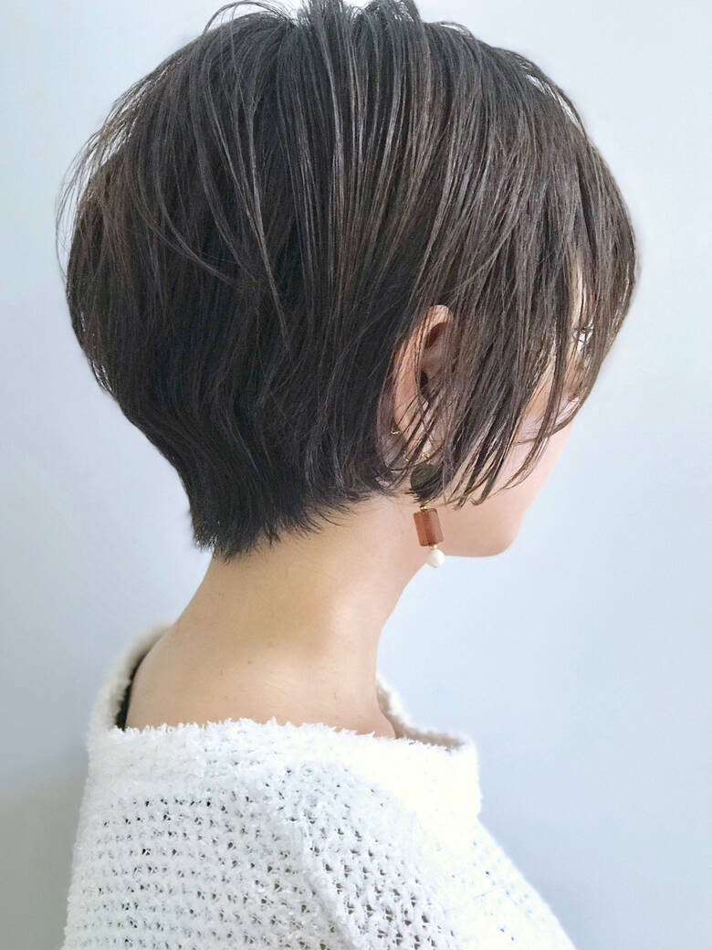 アッシュグレージュ 大人ショート アッシュベージュ オフィス Morio Flom London ムラマツ タケシ Morio原宿 成増 Hair アッシュグレージュ 大人ショート アッシュベージュ オフィス Morio Flom London ムラマツ タケシ Morio原宿 成増 Hair