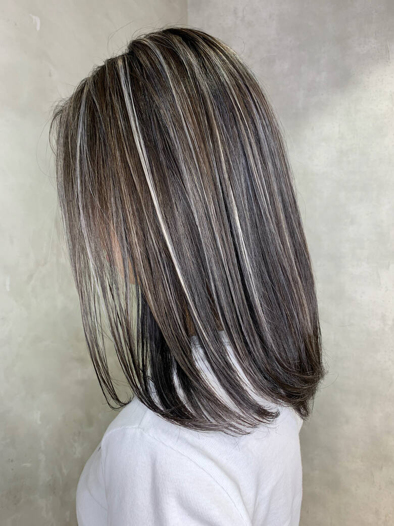 ホワイトブリーチ 大人ハイライト ハイライト ロング Vertex クレア Hair