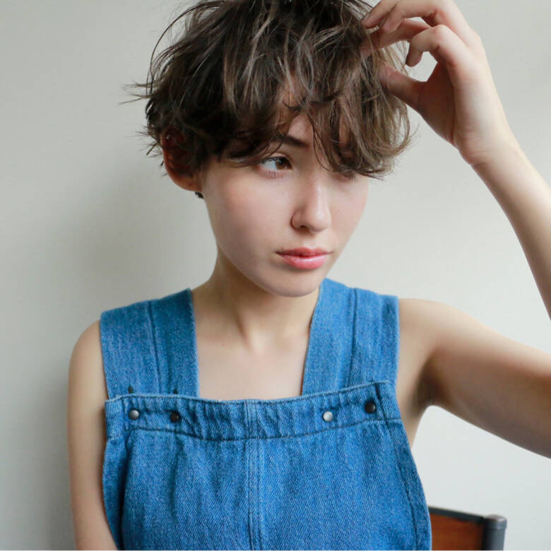 グレージュ くせ毛風 ショート ナチュラル Nanuk渋谷店 ナヌーク 高橋 忍 4084 Hair グレージュ くせ毛風 ショート ナチュラル Nanuk渋谷店 ナヌーク 高橋 忍 4084 Hair