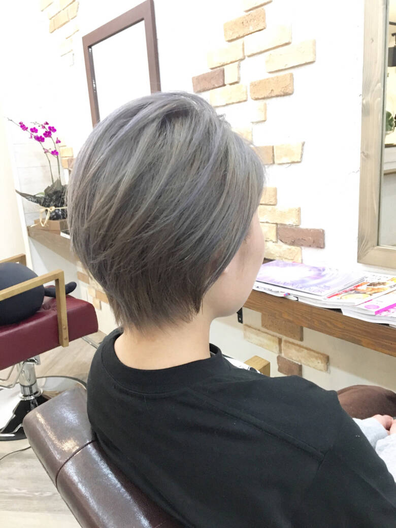 アッシュ ショート シルバーアッシュ ストリート Superbe 友木 清貴 70 Hair