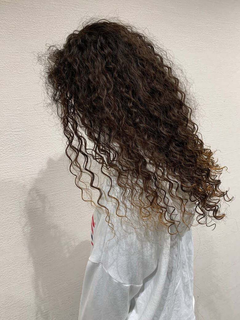 ストリート 外国人風パーマ スパイラルパーマ ゆるふわパーマ Wicked 東風上 亮介 6456 Hair ストリート 外国人風パーマ スパイラルパーマ ゆるふわパーマ Wicked 東風上 亮介 6456 Hair