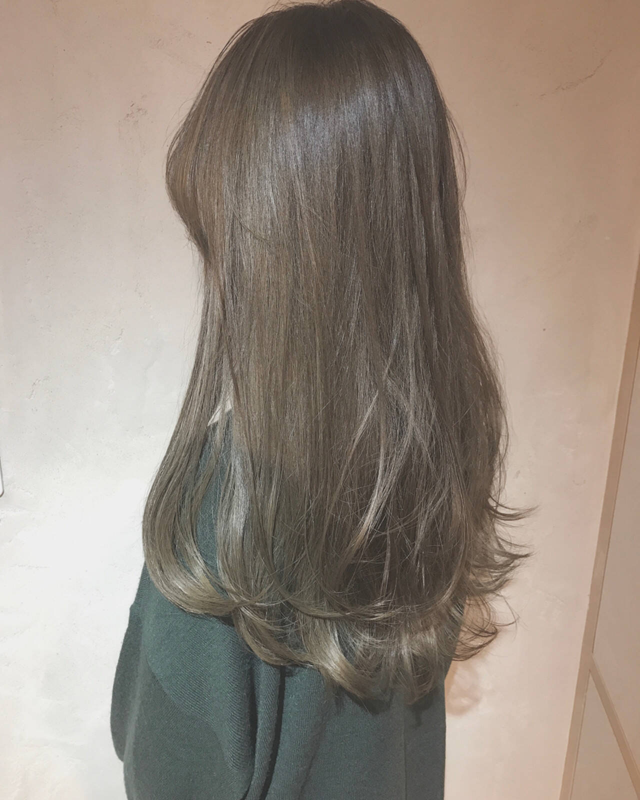 アッシュ 外国人風 ロング ハイライト Raf Tokyo Taku Hair