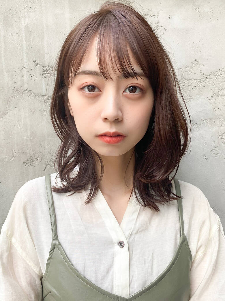 ミディアム ヘアアレンジ ミディアムレイヤー ナチュラル Dydi Dydi表参道 西谷美鈴 Hair ミディアム ヘアアレンジ ミディアムレイヤー ナチュラル Dydi Dydi表参道 西谷美鈴 Hair