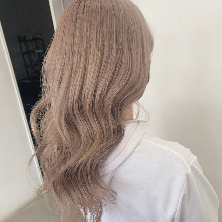 ミルクティー ミルクティーベージュ ヘアカラー ナチュラル La Chic 北原日菜乃 6105 Hair