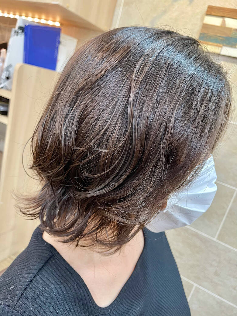 コテ巻き風パーマ 切りっぱなしボブ ウルフカット ショートヘア Linette横浜 平田 たかし Hair