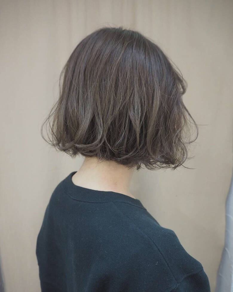 グレージュ ボブ ウェーブ 透明感 Freelance 宮迫 真美 4368 Hair