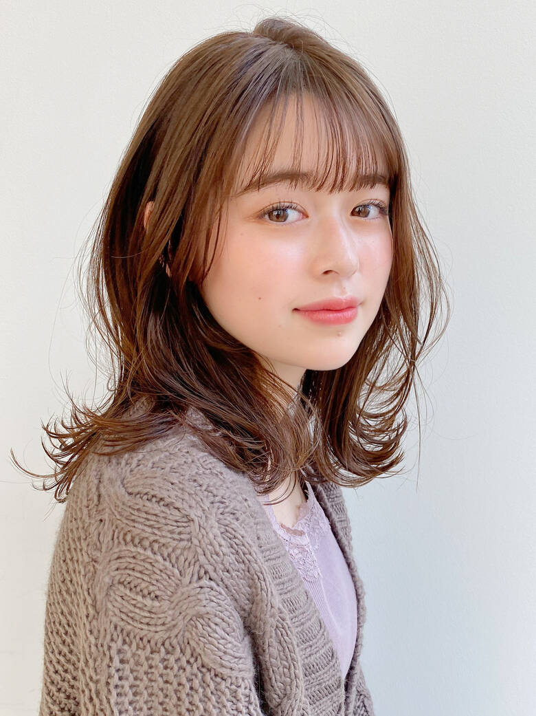 ナチュラル ミディアム 外ハネ モテ髪 Agnos青山 平野 七海 Agnos青山 Hair