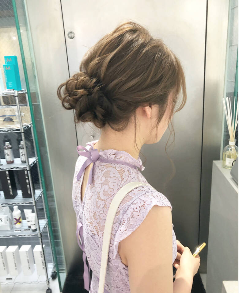 ヘアアレンジ シニヨン 結婚式 成人式 Maison De Sisi Hii De 4869 Hair