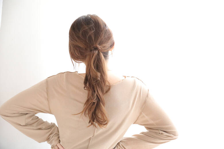 パーマ 大人ロング 簡単ヘアアレンジ ナチュラル Tricca Balcony Kazuya Hair パーマ 大人ロング 簡単ヘアアレンジ ナチュラル Tricca Balcony Kazuya Hair