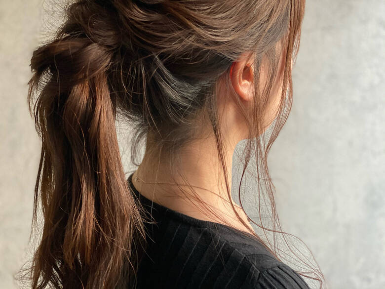 ポニーテールアレンジ セルフヘアアレンジ ナチュラル セルフアレンジ Tela 瀬川 敏明 Hair