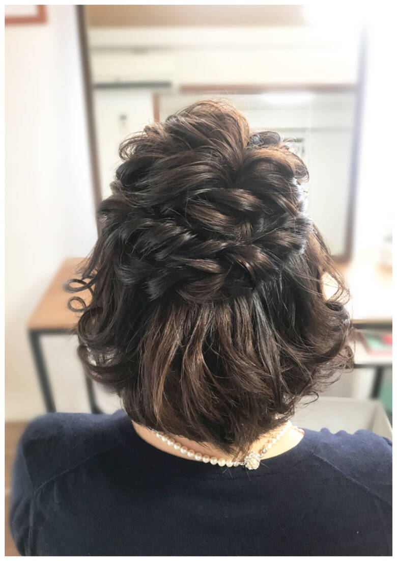 上品 結婚式 ハーフアップ エレガント ヘアメイク専門店 Beautysalonnagomi 立川店 Yucco Hair