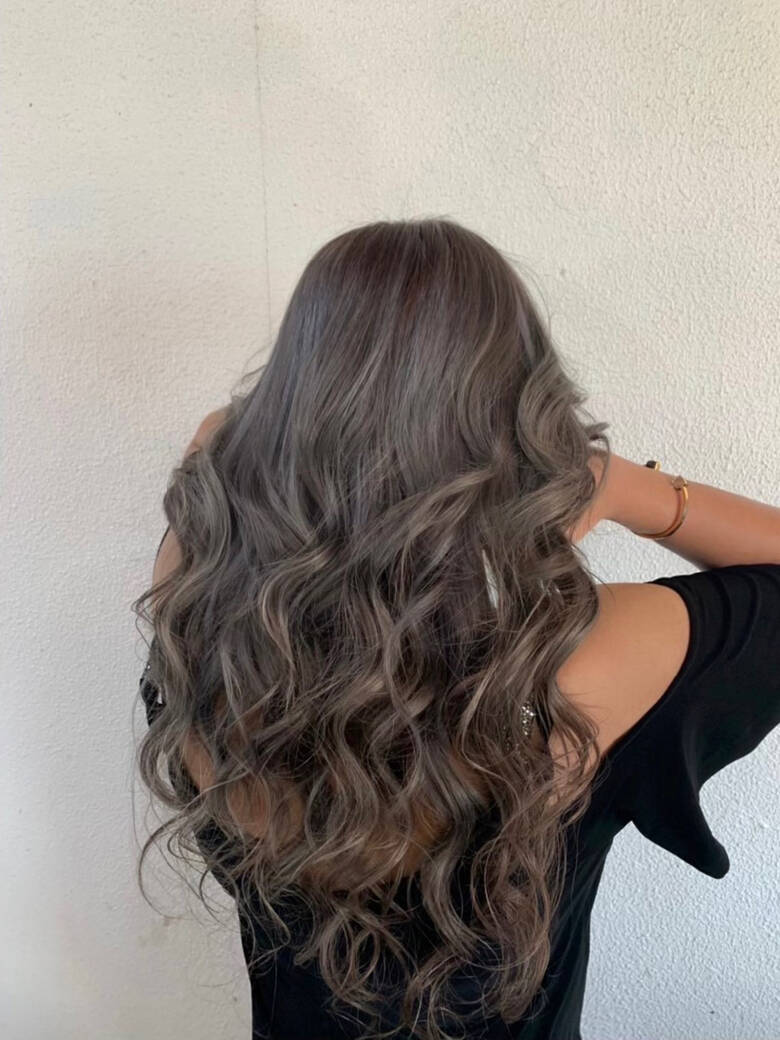 ロング エレガント 丸顔 30代 G Hair ヒロ Hair