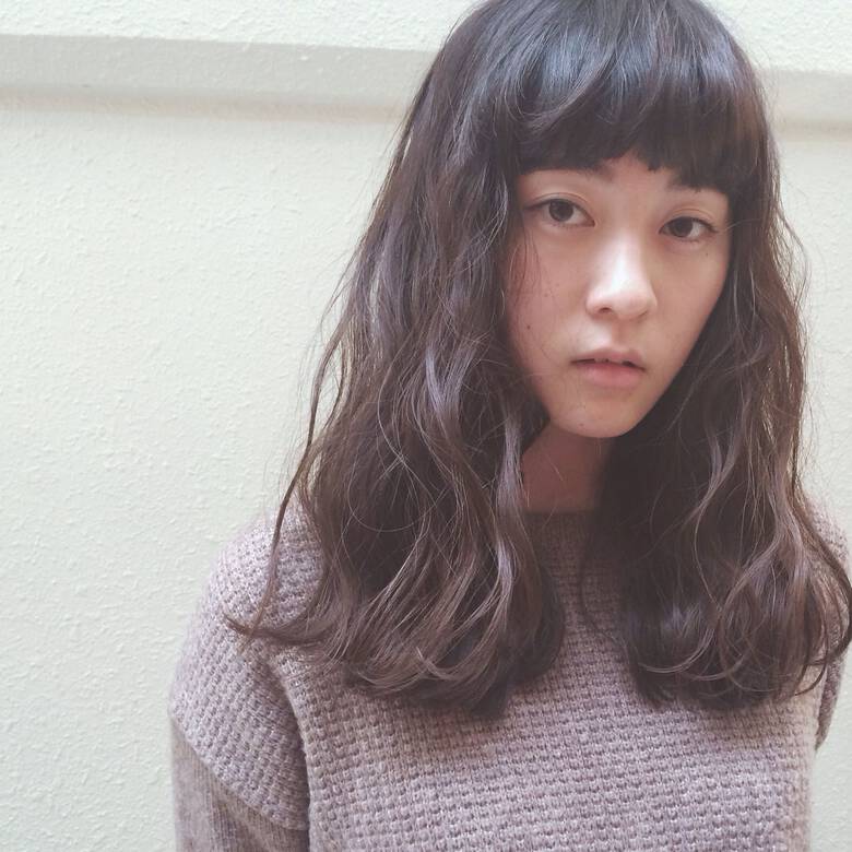 ゆるふわ ミディアム ストリート 暗髪 Roma 鈴木 茜 Hair