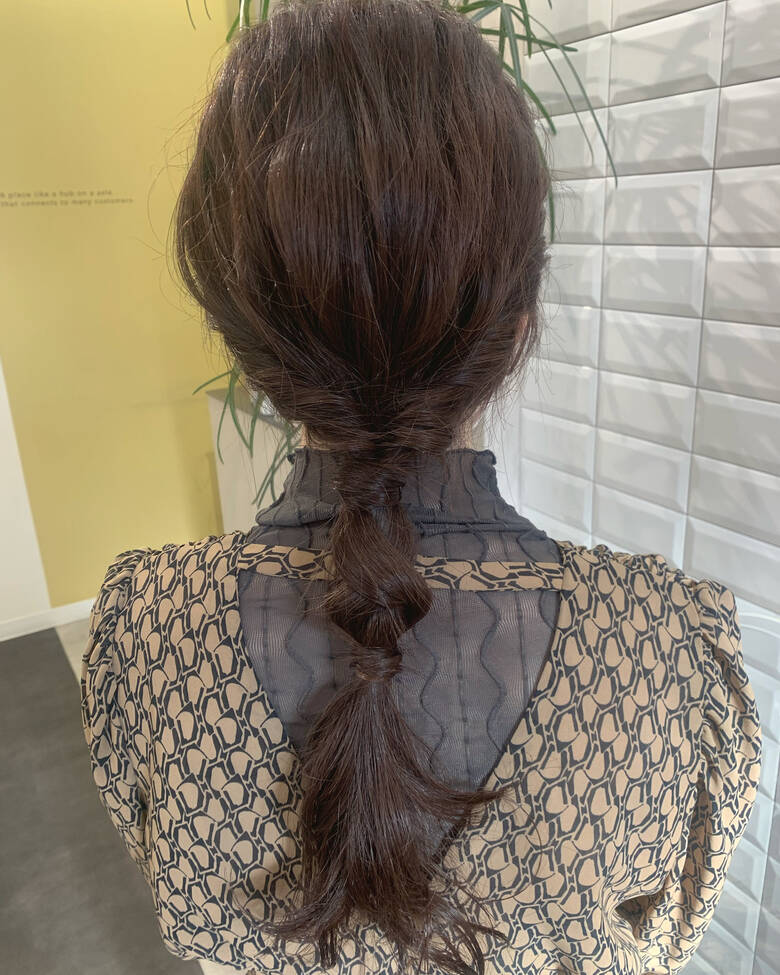 結婚式アレンジ ナチュラル 編みおろし 結婚式ヘアアレンジ Hub Hair 角井 美久 Hair