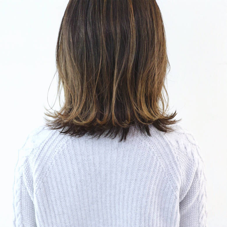 ミディアムレイヤー グレージュ グラデーションカラー ハイライト Baco バコ 三好 佳奈美 Hair