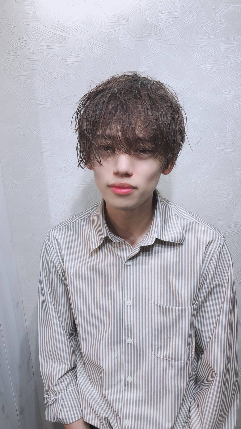 メンズパーマ メンズ ウザバング スパイラルパーマ Aust Hair Raise オーストヘアーレイズ 山下僚真 Hair メンズパーマ メンズ ウザバング スパイラルパーマ Aust Hair Raise オーストヘアーレイズ 山下僚真 Hair