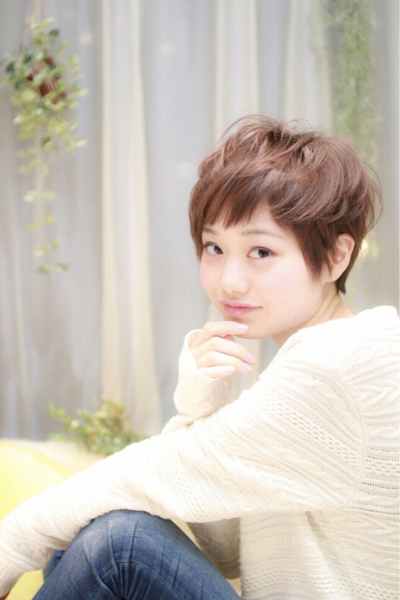 髪型 ショート 斜め前髪