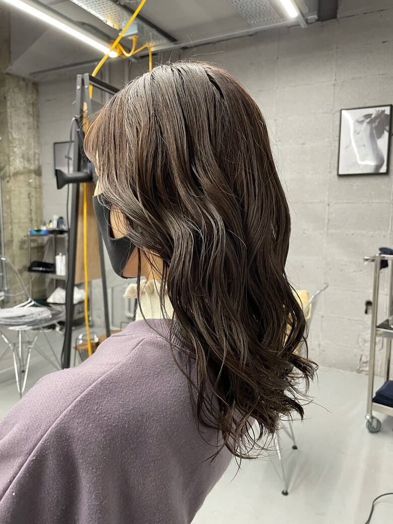 アッシュベージュ ナチュラル可愛い 透明感カラー ミディアム Lim Sapporo 島本 優 ショートカット ナチュラルスタイル Hair