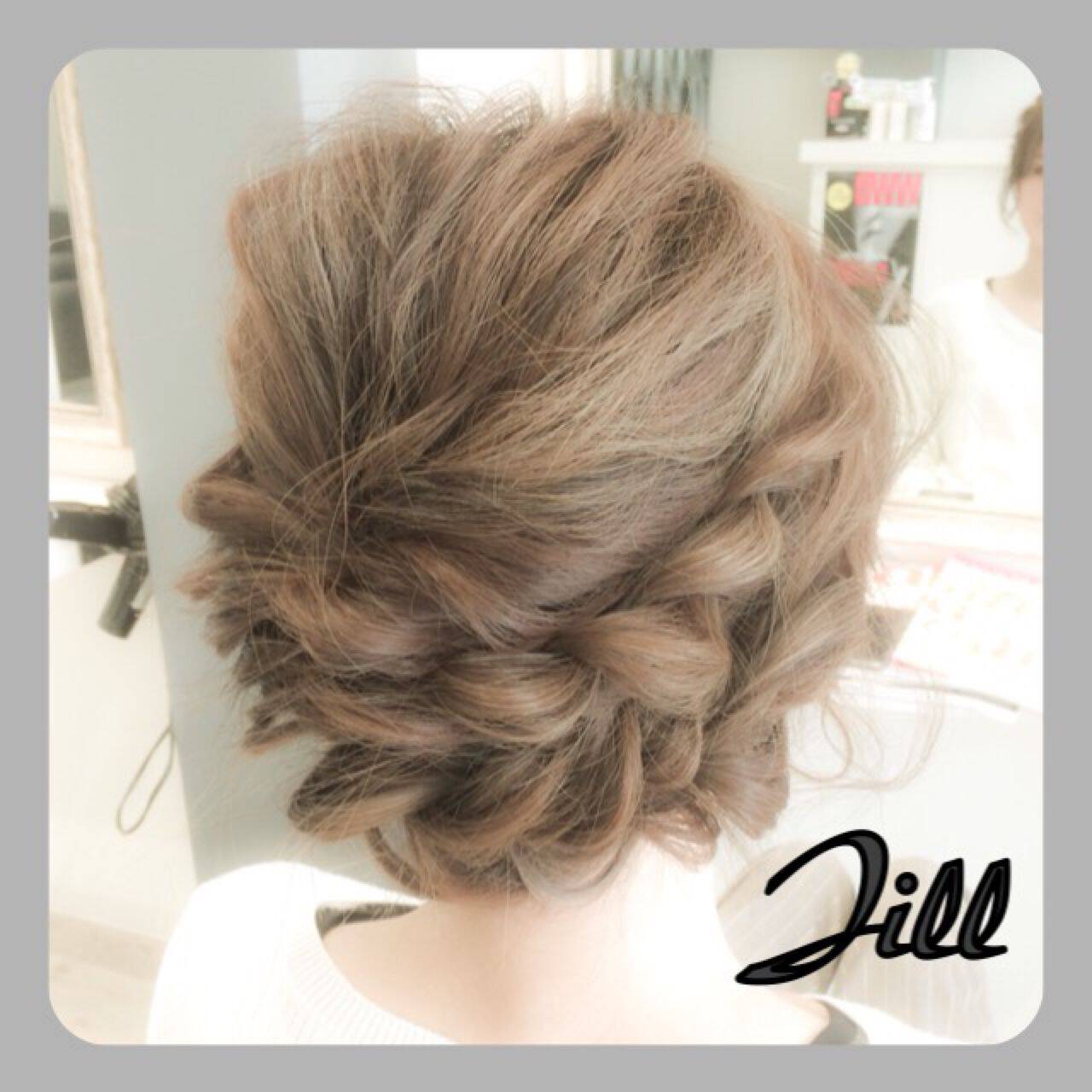 ナチュラル ゆるふわ 簡単ヘアアレンジ ねじり×Hair Design Jill×花房 佑典 / Jill×65220【HAIR】