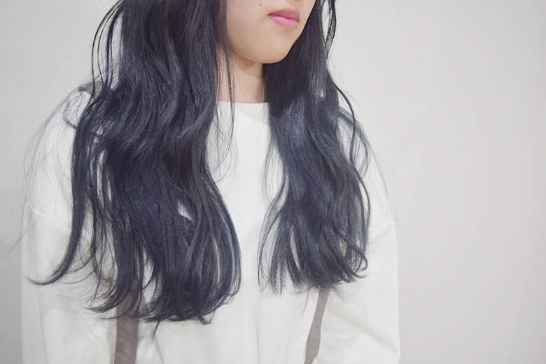 ネイビーカラー ネイビーブルー 360度どこからみても綺麗なロングヘア 黒髪 Riches By Envy 西宮北口 真鍋 龍平 5378 Hair