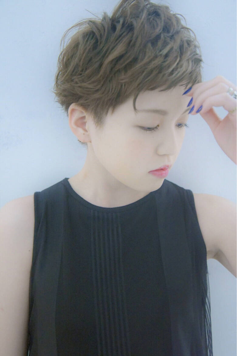 ベリーショート ショート 外国人風 グラデーションカラー あくつ ゆり Hair