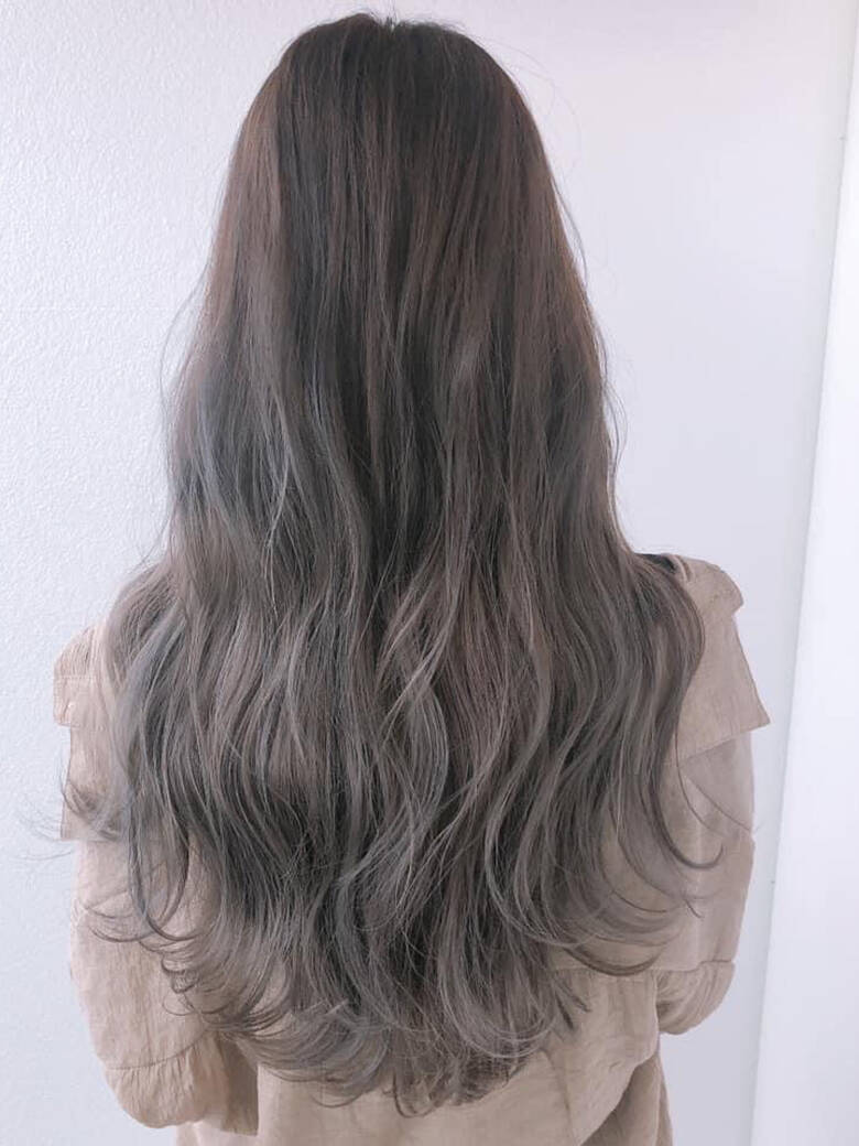 アッシュグレー アッシュグレージュ ロング ナチュラル 美容室 Michi 富田店 店長 古作 蓮 Hair