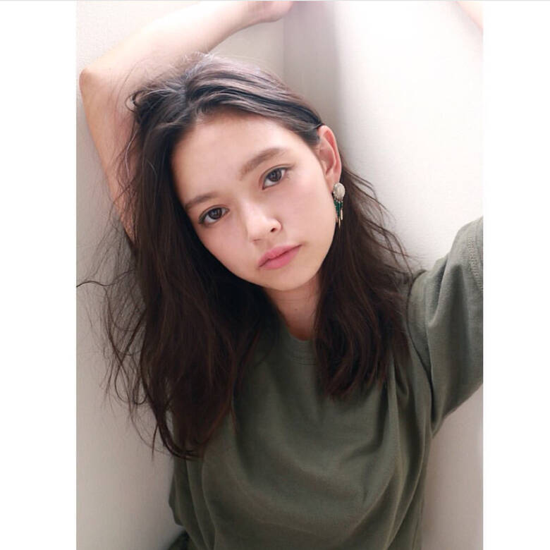 セミロング 透明感 暗髪 秋 Nanuk渋谷店 ナヌーク 高橋 忍 1074 Hair