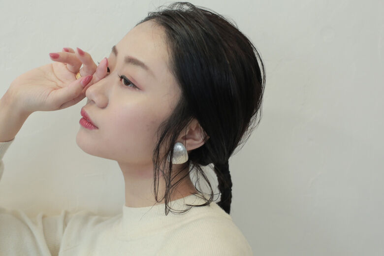 簡単ヘアアレンジ センターパート 黒髪 ヘアアレンジ G Hair Design オノミカ Hair 簡単ヘアアレンジ センターパート 黒髪 ヘアアレンジ G Hair Design オノミカ Hair