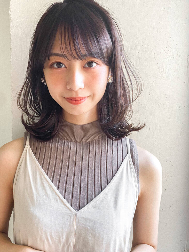 ミディアムレイヤー ナチュラル ミディアム 韓国ヘア Kyli 表参道 二宮 万莉 Kyli 表参道 Hair ミディアムレイヤー ナチュラル ミディアム 韓国ヘア Kyli 表参道 二宮 万莉 Kyli 表参道 Hair