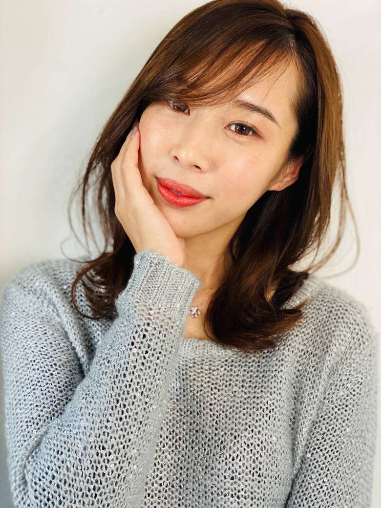 フェミニン ミディアム 春 Nv7 Mayu Hair