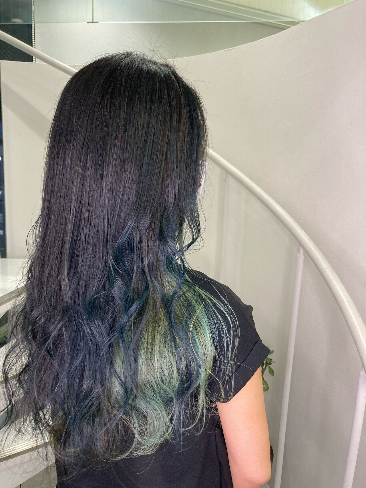 髪型 ロング インナーカラー