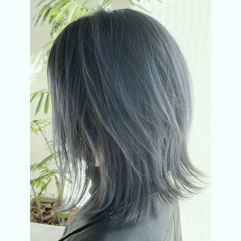 ミディアム シルバーアッシュ ストリート シルバー Feary Hair Design Hiro Hair ミディアム シルバーアッシュ ストリート シルバー Feary Hair Design Hiro Hair