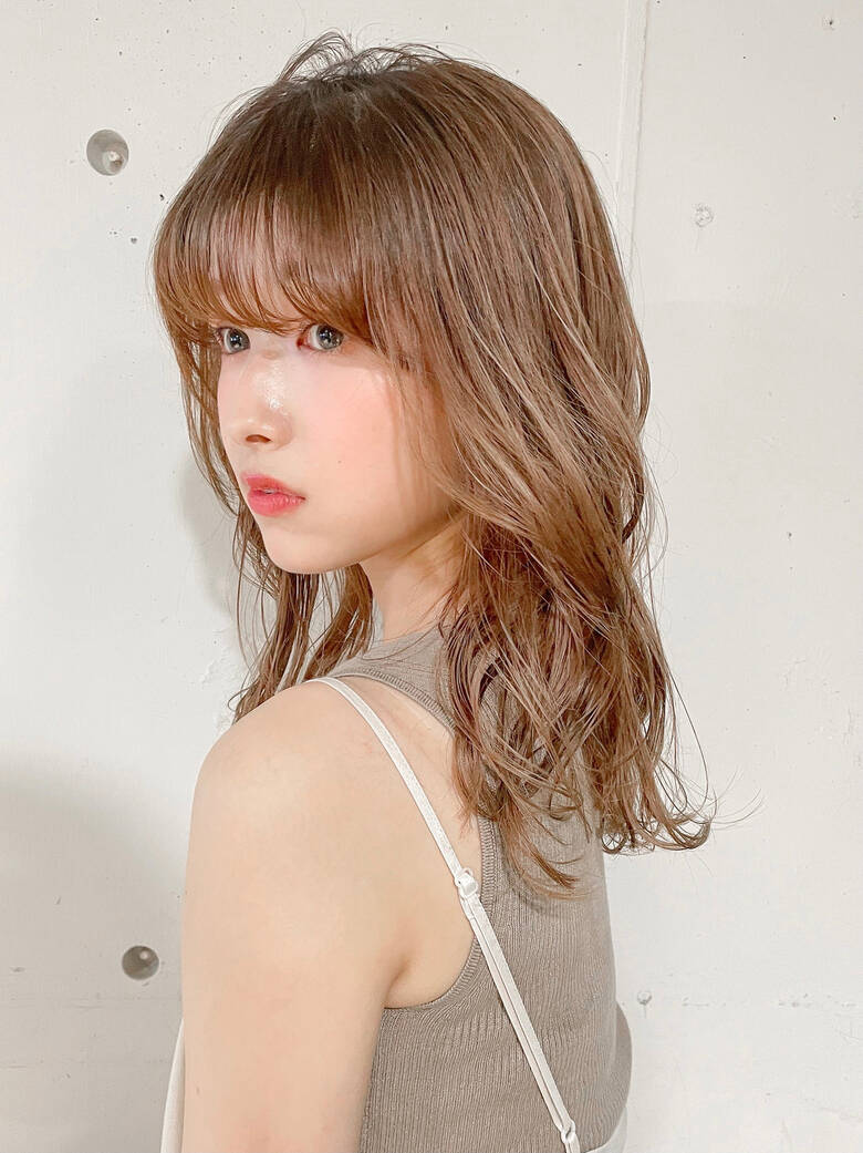 ウルフカット ゆるふわパーマ ミディアム レイヤーカット Dydi表参道 本田結 ほんだゆい Dydi表参道 Hair