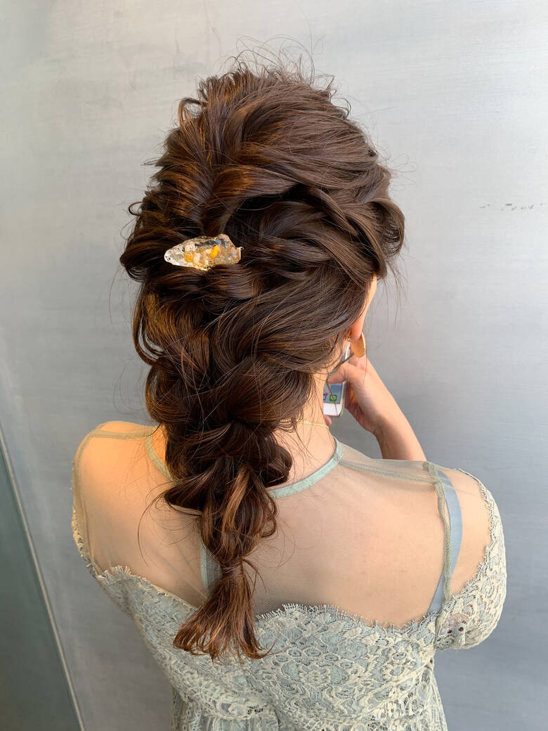 ナチュラル 編みおろしヘア ヘアアレンジ 結婚式ヘアアレンジ Soin De Brace 今里店 榎本流行 6169 Hair