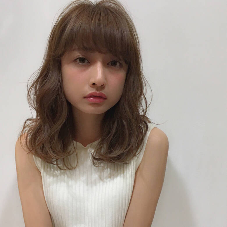 アッシュ くせ毛風 ハイライト パーマ Apish Ginza Apish Ginza 青木杏奈 4863 Hair